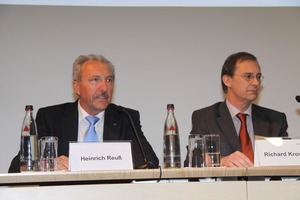  Der Sprecher des Messebeirats, Heinrich Reuß, und Richard Krowoza, Mitglied der Geschäftsleitung der NürnbergMesse, zeigten sich während der internationalen Pressekonferenz äußerst zufrieden mit dem Messeverlauf 