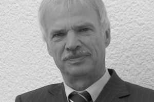  Dr. Ulrich Arndt 