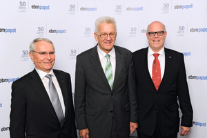  Firmengründer Gerhard Sturm, Ministerpräsident Winfried Kretschmann und Rainer Hundsdörfer, Vorsitzender der Geschäftsführung 