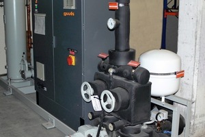 2006 investierte Riwisa für die Klimatisierung einer weiteren Reinraumfertigung in eine gwk-Kältemaschine mit Kondensator  
