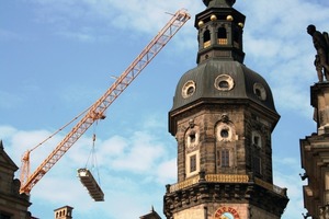  Kranentladung über der Hofkirche 