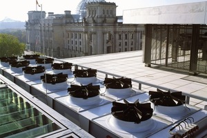  Bild 3: Rückkühler auf dem Maria-Elisabeth-Lüder-Haus für die Klimaanlagen des „Parlaments- und Regierungsviertels Berlin“  